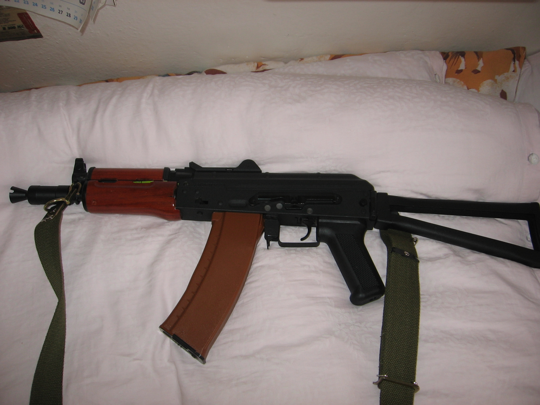 Aks74u